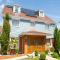 Heathrow Garden House - West Drayton, London - Benjamin Guest House