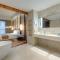Holiday Inn Shanghai Hongqiao by IHG - near by Hongqiao Airport & NECC