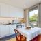 Bright flat overlooking Lake Geneva