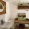 Pet Friendly - 2 Guests - Shepherds Hut