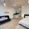 Nice Renting - 2 MASSENA - Luxury Loft - Balcony Massena Square View - AirCon