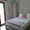 Almira - rooms to let