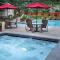 Upscale 2-Bedroom Residence In Resort-Style Setting With Saline Outdoor Pool, 2 Hot Tubs - فيل