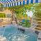 New delux green garden apartment with hotube ****
