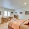 Charming Elko Home w/ Pool Table!
