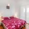 4 Bedroom Gorgeous Home In Dobrinj