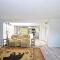 Black Bear Cabin - Fire Pit, Grill, View, Pet Friendly, Fireplace, King Bed, Wifi, Game Room