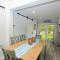 Black Bear Cabin - Fire Pit, Grill, View, Pet Friendly, Fireplace, King Bed, Wifi, Game Room