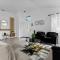 3 Bedrooms - 2 Bathrooms- Lindfields 3026 Bc - 基西米
