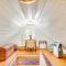 Crestline Vacation Rental, Close to Hiking Trails!