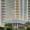 MGM Signature-28-705 F1 Track & Strip View Balcony - لاس فيغاس