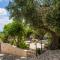 Bougainvillea Tree House - Chavriáta