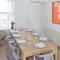 3-bedroom home with free parking&flexible bed configuration