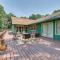 Shared Hot Tub, Pool and Dock Lakefront Grove House - Grove
