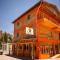 TARAMURI HOTEL & TOURS