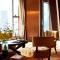 Sheraton Ningbo Hotel - Tianyi Square