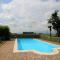 Cozy Holiday Home in Ariano nel Polesine with Swimming Pool