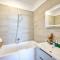 Paradise Sea View 2BD apt Spa n Pools beach resort - 北马马亚-讷沃达里