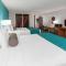 Howard Johnson by Wyndham Albuquerque Midtown