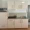EasyStay#2 Cozy Studio in Kliniknähe, mit Netflix,Küche & Bad