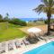 Villa Oceania - Beachfront