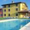 Renovated Farmhouse near lake Garda