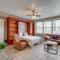 Downtown Jacksonville Studio w/ City Views!