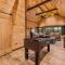 Overlook Swim Lodge - Indoor Heated Pool, 3 Decks, Hot Tub, Theatre, Game Room - Minutes to PF & Dollywood - Sevierville