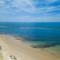 Beach Delight: A beach front home with scenic views - Port Noarlunga South