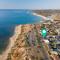 Beach Delight: A beach front home with scenic views - Port Noarlunga South