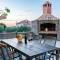 Apartment Miruna s bazenom