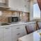 Apartment Miruna s bazenom