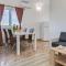 Apartment Miruna s bazenom