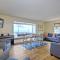 Oceanfront 4BR, Private Beach & Patio, Remodeled Kitchen