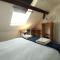 3 The Old Schoolhouse: hot tub, log burner, parking, en-suite - Whitstable