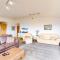 JS Beach House