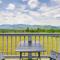 Newly Renovated Bartlett Condo with Mountain Views!