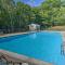 Newly Renovated Bartlett Condo with Mountain Views! - بارتليت