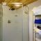 The Americana - Parker Creek Bend Cabins