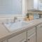 Spacious 2B2B Condo near downtown & Microsoft
