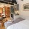 Woodbine Retreat