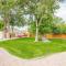 Atchee Iii - Cottage Downtown Fenced Lush Yard! - Fruita