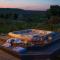 Kipney Farmhouse with hot tub