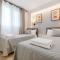 Magical 2BR Condo in the Heart of Cambrils