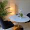 Luxury Apartment by the Sea with Amazing Amenities at Pearl Qatar