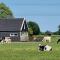 GuestHouse Amsterdam "City Farmer" lodge with a skyline view in the countryside - Amsterdam