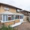Detached House - 5 mins drive to City Centre - Free Parking, Fast Wi-Fi and Smart TV with Sky TV and Netflix by Yoko Property - Мілтон-Кінз