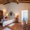 Beautiful Home In San Quirico Dorcia With Kitchen