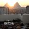 Jessy Pyramids View Inn