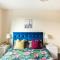 Mosh Homes 01
